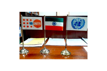 Desk / Table Flag With Stand And Base